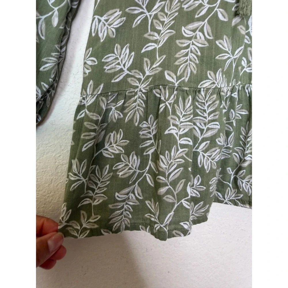 Old Navy Girls Boho Olive Green‎ Floral Leaf Tiered Blouse Tie Neck Top 10-12